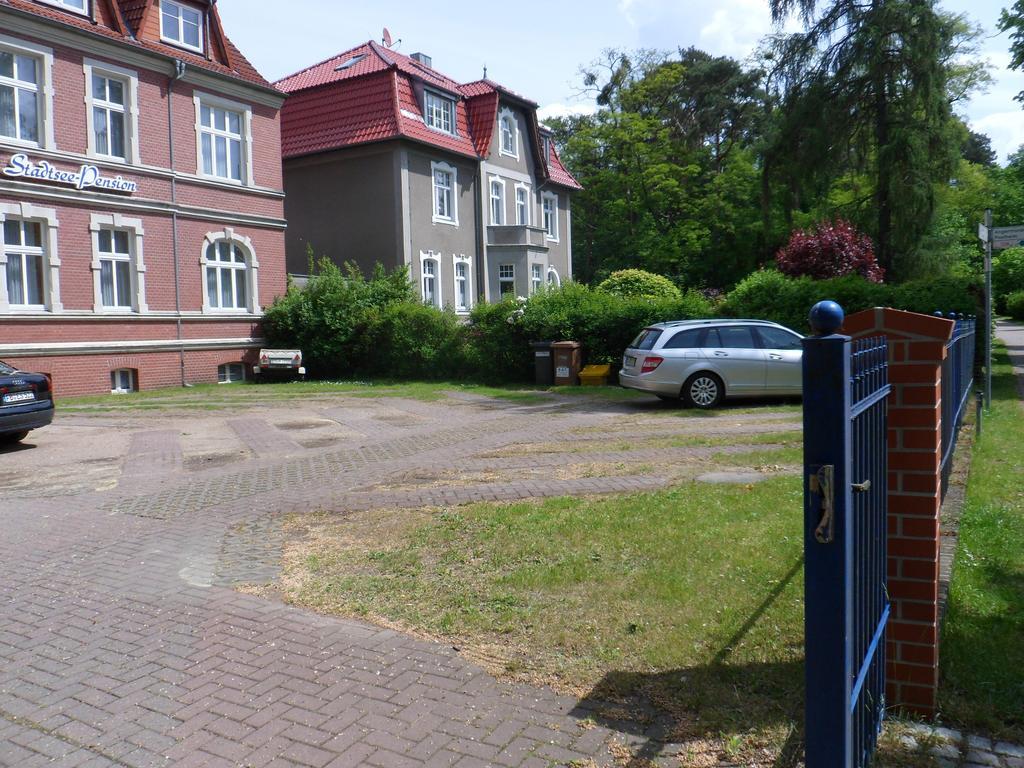 Stadtsee-Pension テンプリーン エクステリア 写真