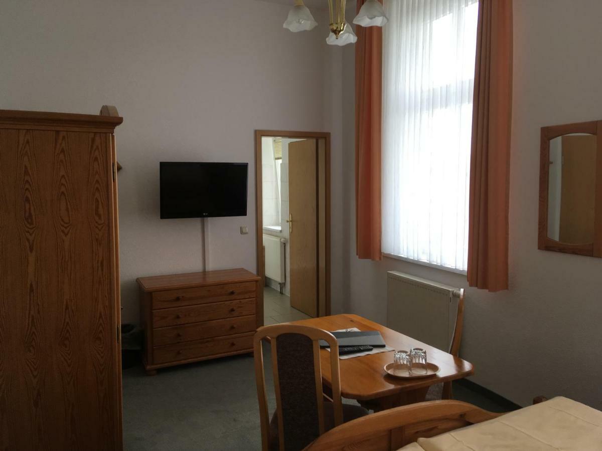 Stadtsee-Pension テンプリーン エクステリア 写真